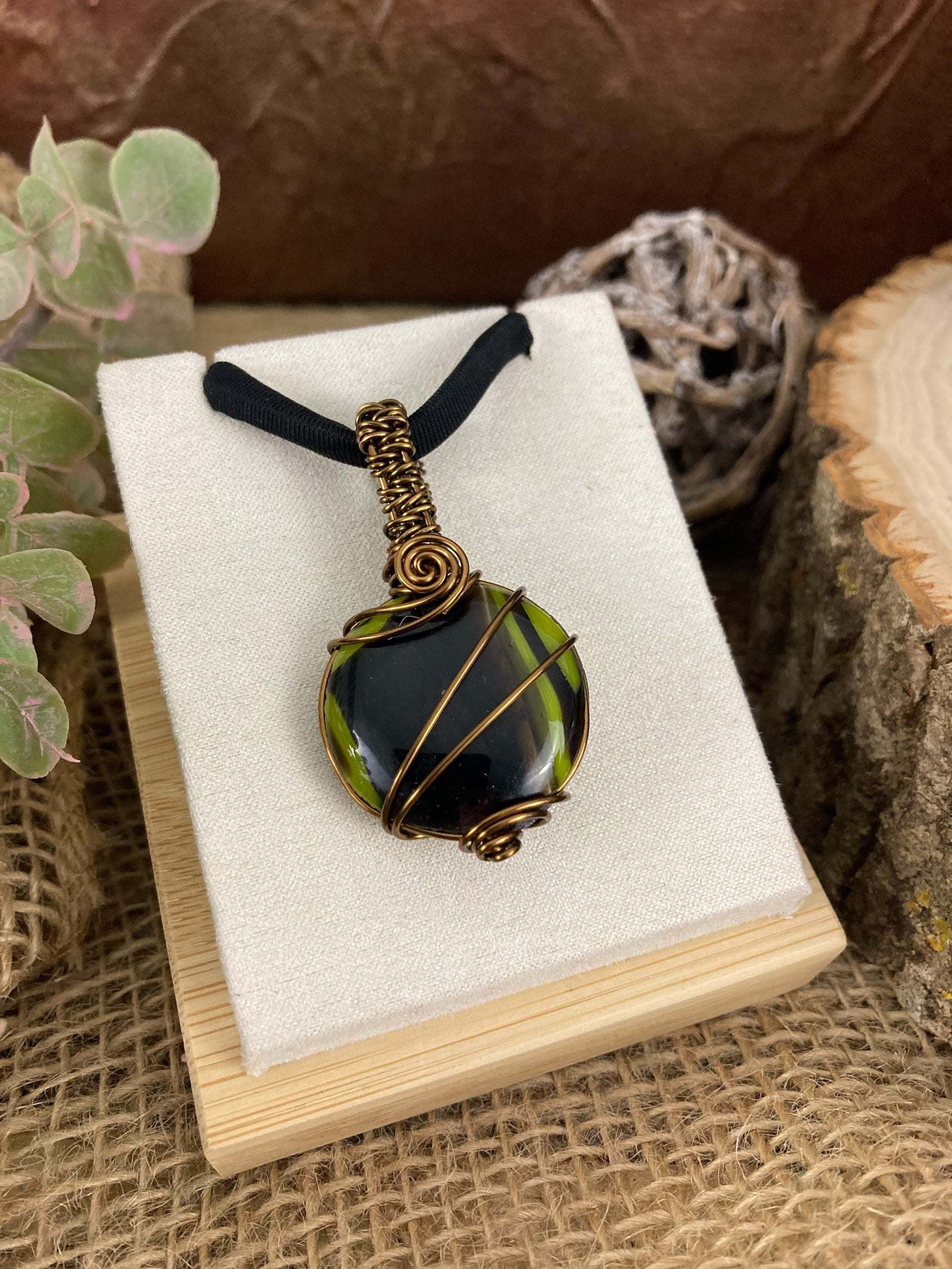 Pendant Necklace | Fiona Forest Pendant Necklace | Accessible