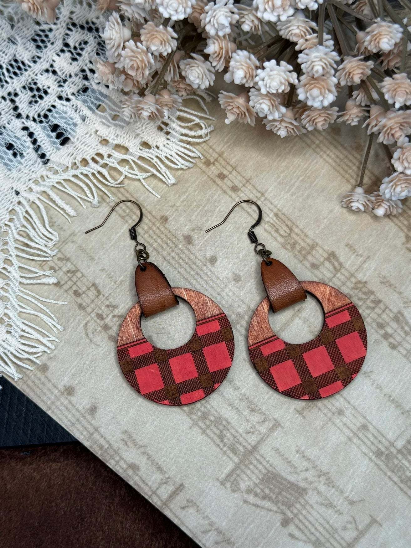 Plaid Circular Wooden Earrings