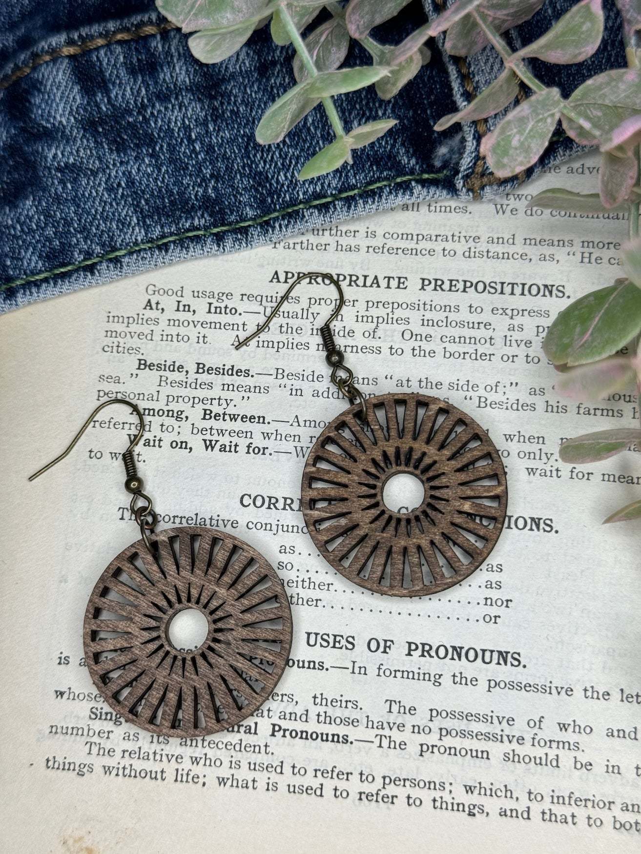 Circular Radial Dangle Earrings