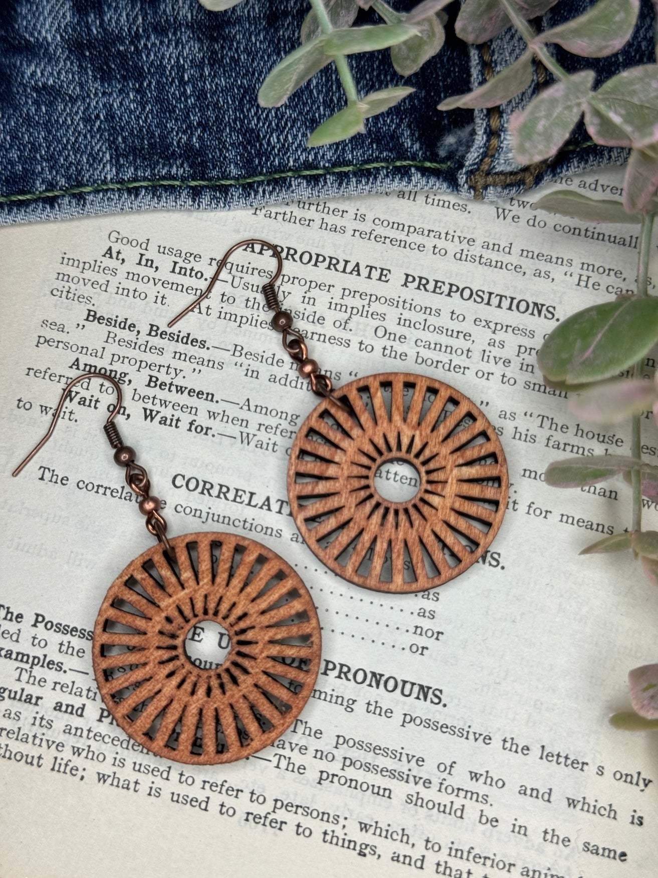 Circular Radial Dangle Earrings