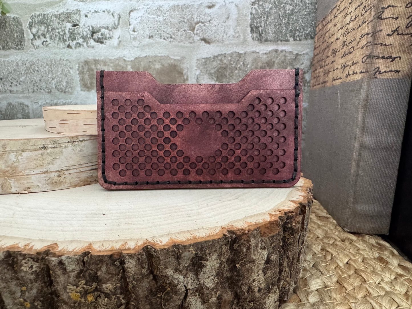 Circular Design Minimalist Wallet -Handcrafted Genuine Leather