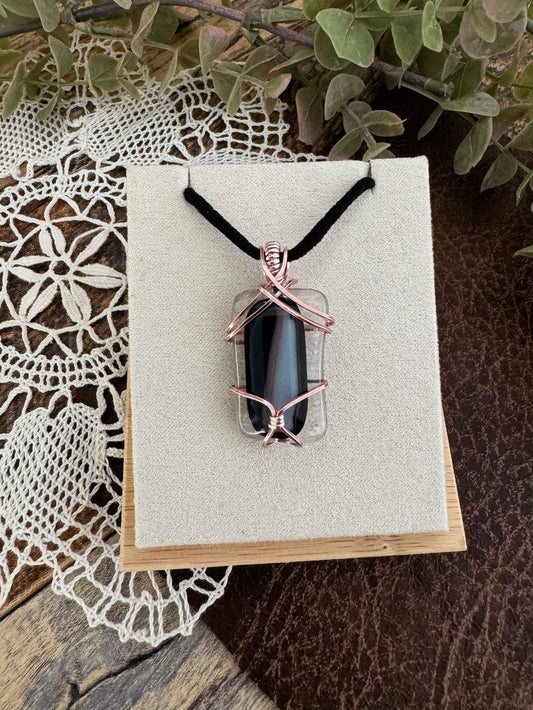 Clara Noir Wrap Pendant Necklace