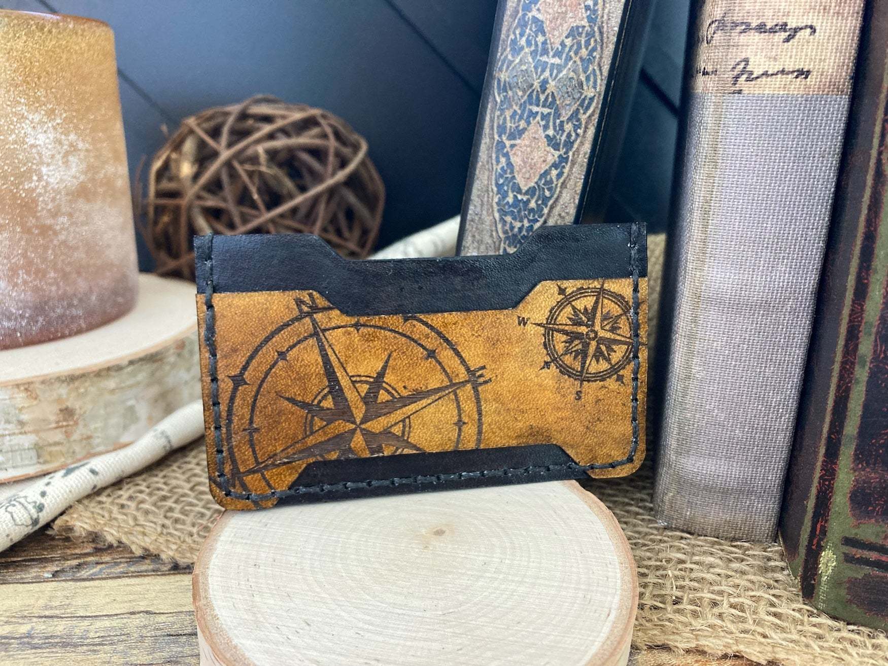 Compass Minimalist Wallet