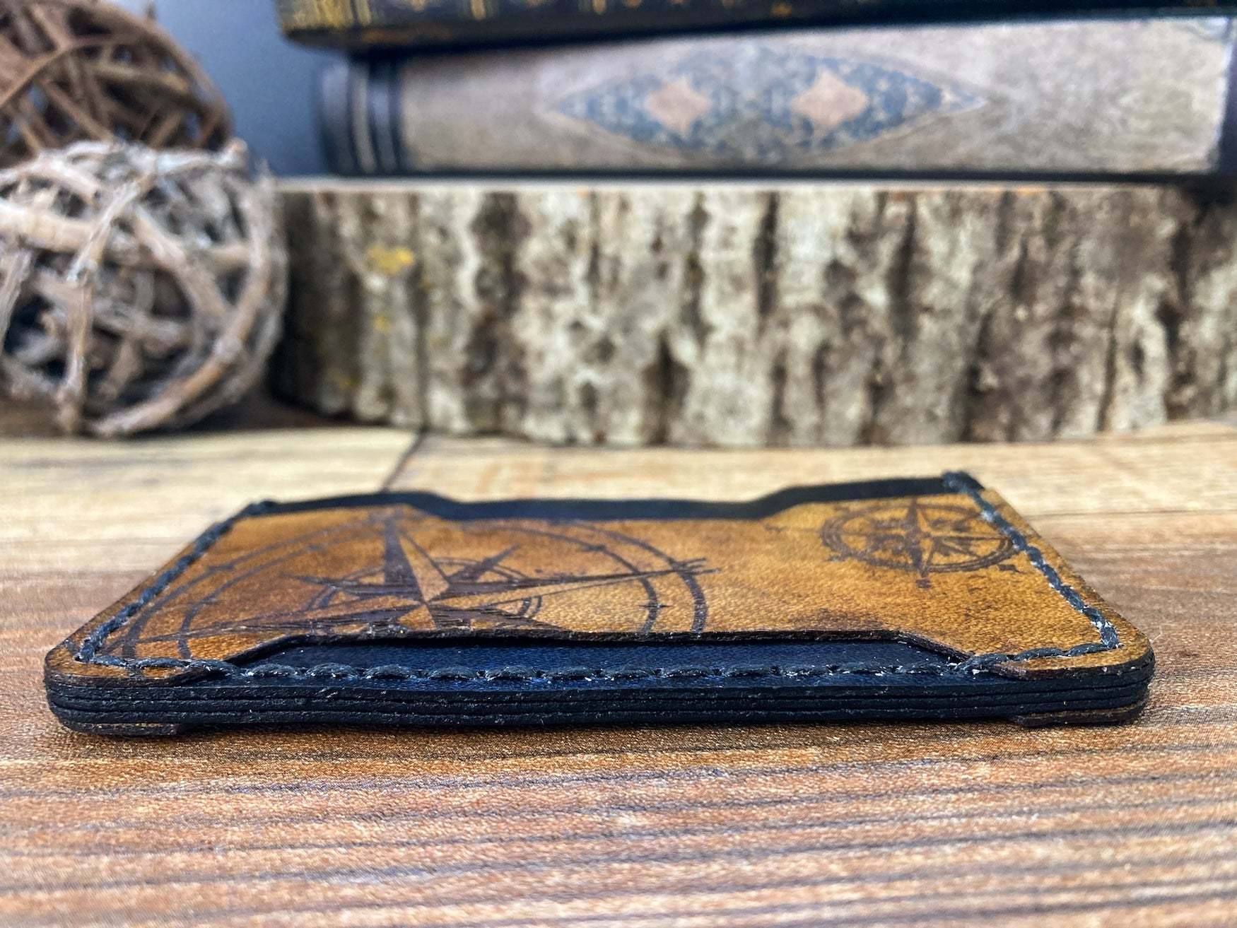 Compass Minimalist Wallet