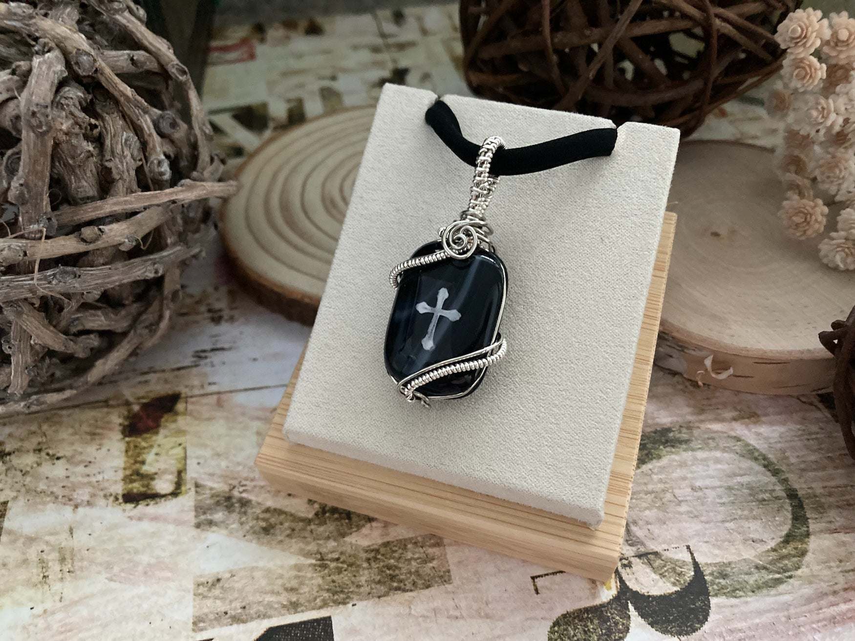 Diana Cross Pendant Necklace