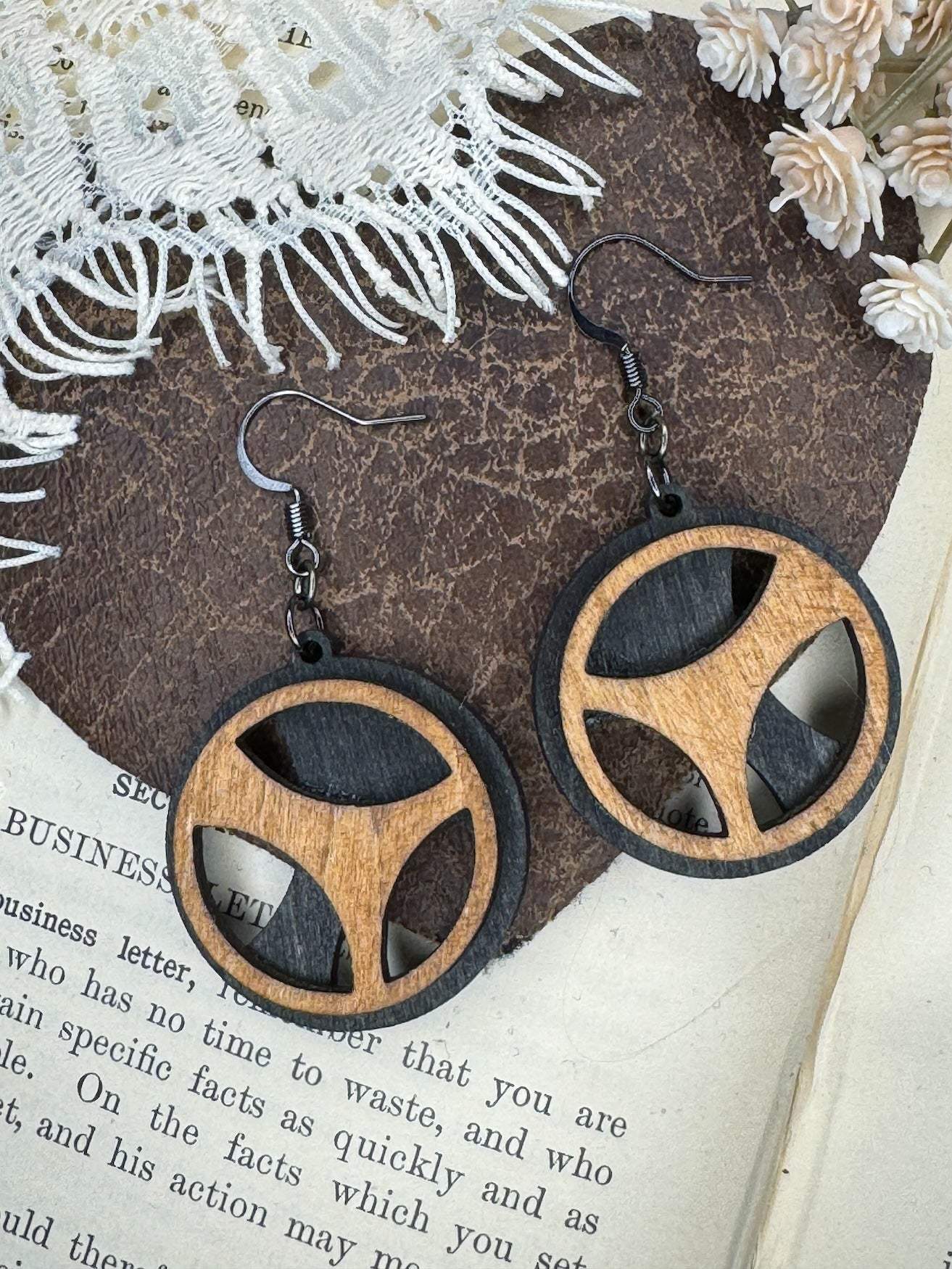 Duo Circle Cutout Earrings