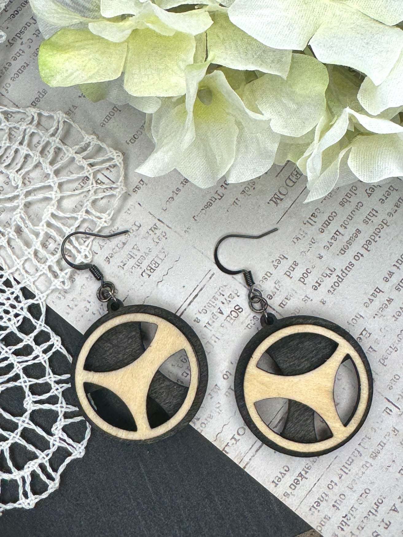 Duo Circle Cutout Earrings