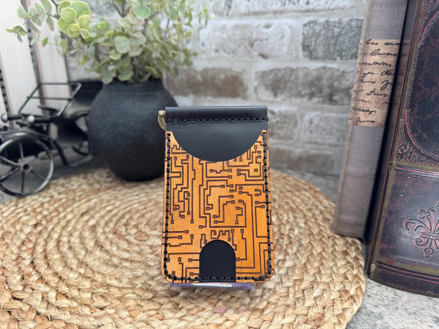 Circuit Leather Wallet with Money Clip