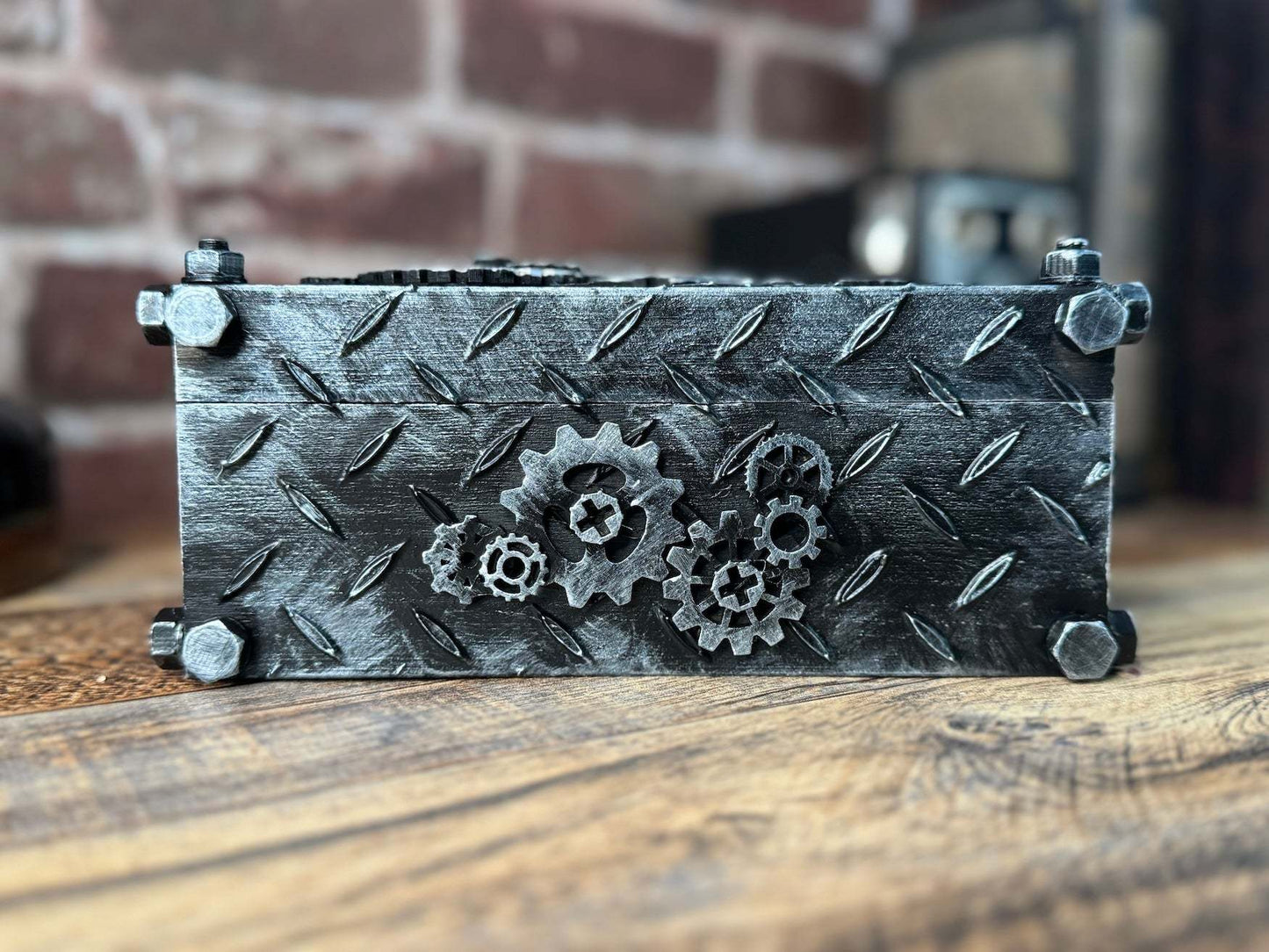 Steampunk Compass Diamond Plate Box