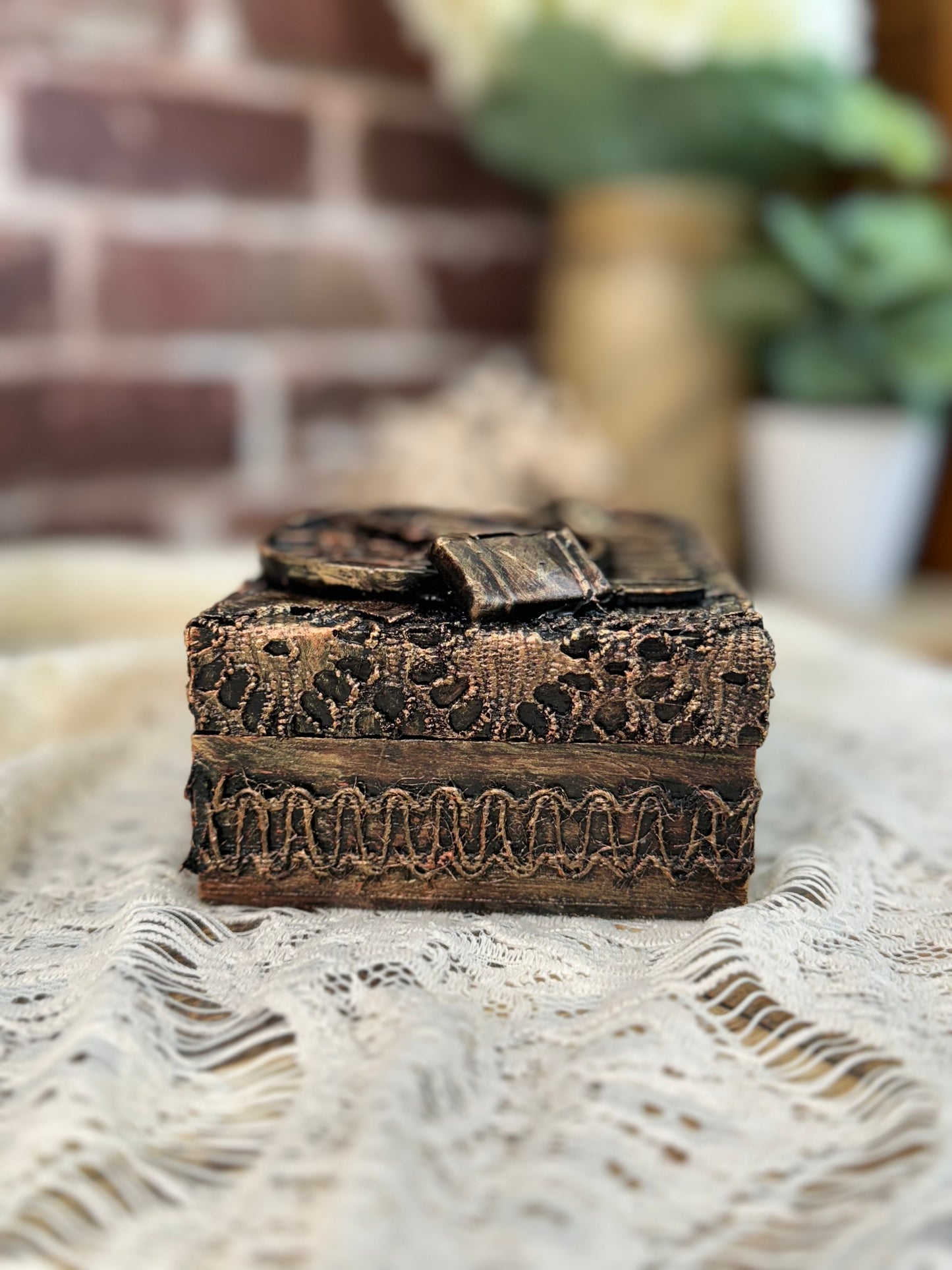 Steampunk Travel Mini-Box