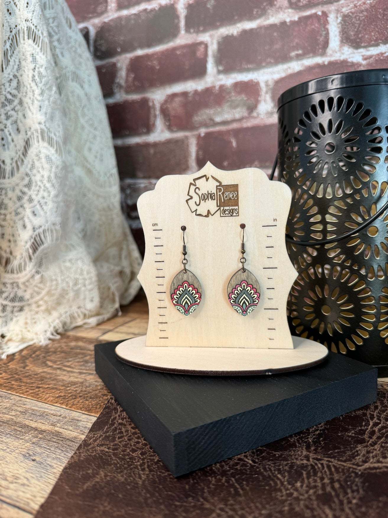 Paisley Ellipse Dangle Earrings