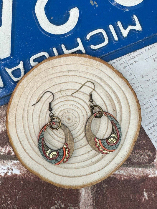 Paisley Oval Cut Out Dangle Earrings