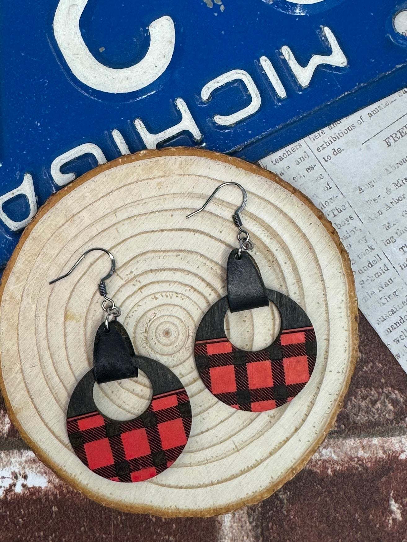 Plaid Circular Wooden Earrings
