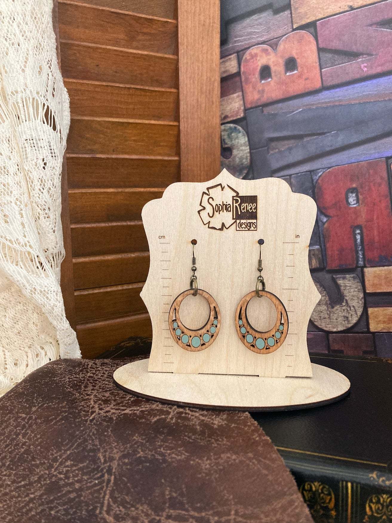 Retro 20s Oval Wooden Earrings