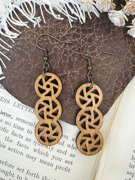 Retro Shutter Dangle Earrings